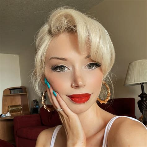 Meet Pinup Pixie Vintage Fashion Icon Crosses Million Followers On Tiktok The Teal Mango