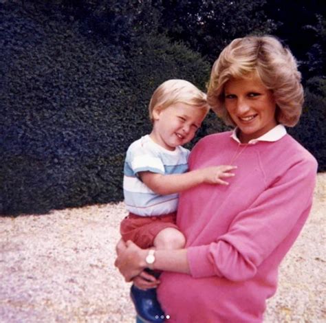 Fotos 22 Anos Sem Diana 10 Vezes Em Que William E Harry Homenagearam