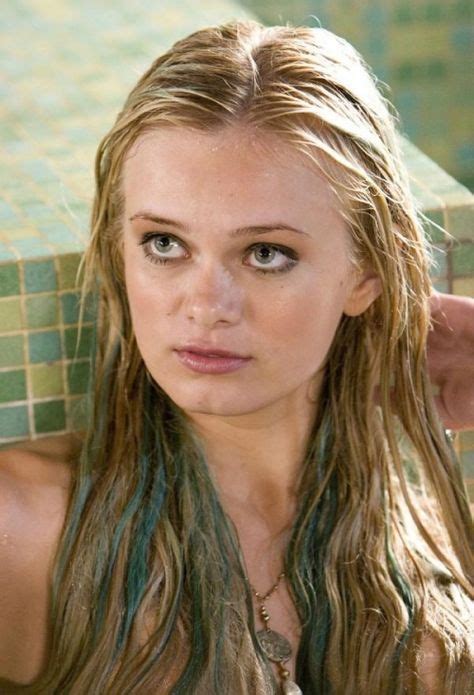 Sara Paxton As Aquamarine Aquamarine Movie Mermaid Movies Beautiful