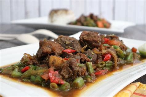 Resep daging sapi kecap pedas. Resep Daging Sapi Buncis Kecap Lada Hitam - food @nitalanaf - Food Blogger