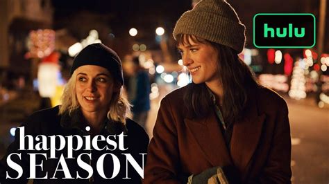 Harper And Abbys Cutest Moments Happiest Season Hulu Phase9