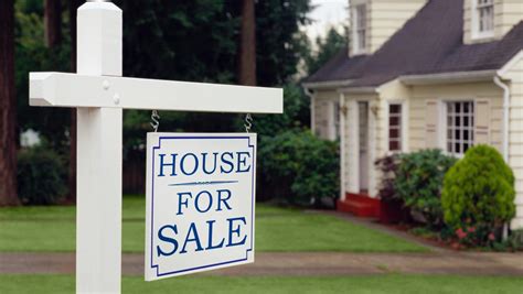 Home Prices Fall In July But That Doesnt Mean Markets Cooling Down