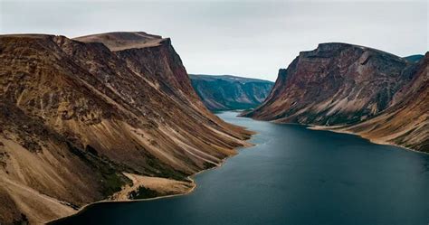 10 Awe Inspiring Natural Wonders You Can Only See In Canada
