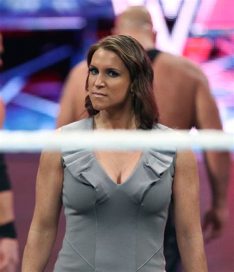 A Look At Stephanie Mcmahon Pwpix Net