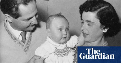 Descendants Of Jews Who Fled Nazis Unite To Fight For German Citizenship World News The Guardian