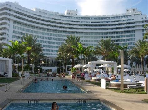 The Chateau Tower Picture Of Fontainebleau Miami Beach Miami Beach