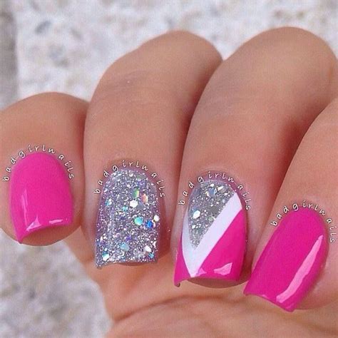 Datos básicos sobre los puntos rojos en la piel. uñas decoradas #uñas #fucsia #nailart #pink #uñas bonitas ...