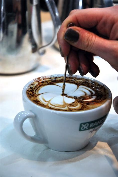Recipes & stories # 114 elsa pudding for 225k xp. latte art | Coffee art, Coffee cafe, Latte art