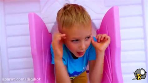 جد شخص ما في روما للتمشي المنتدى الروماني الرائع ، إن كنتم من محبي الفن. بازی دیانا و روما با اسباب بازی های جدید در جشن - آی فیلو