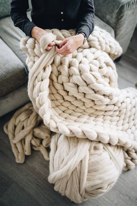 Diy Knit Blanket Make Your Own In 45 Minutes Girlfriend Is Better Knitted Blankets Chunky