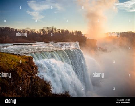 American Niagara Falls At Sunset Stock Photo Alamy