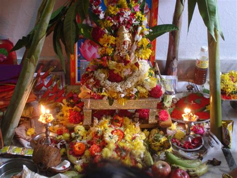 Varalakshmi vrat is observed on the friday coming just before the full moon day of shravan month to get the blessings of goddess varalakshmi. My Culinary World: Varalakshmi Vratham -Kalakandu Pongal