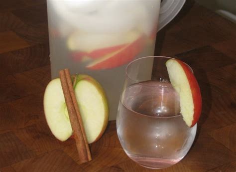 Day Spa Apple Cinnamon Water Fruit Infused Waters