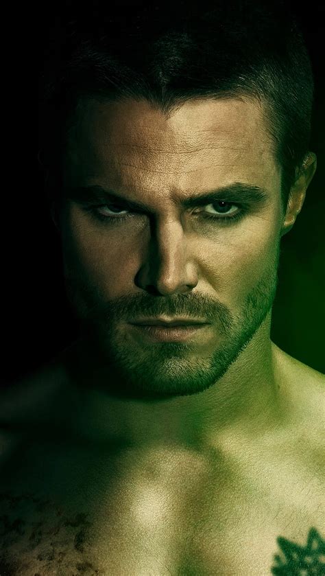 Stephen Amell As Oliver Queen In Arrow Ultra Id6896 Hd Phone Wallpaper
