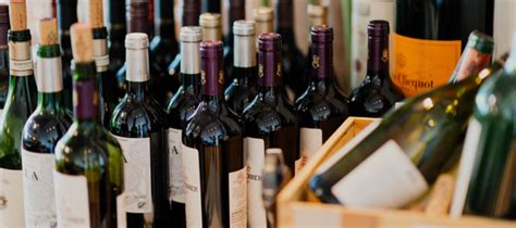 Pennsylvania Opens Liquor Stores For Online Delivery Wijnflessen
