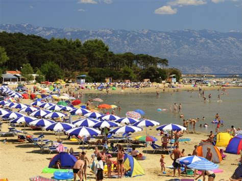 Tourist informations, events, hotels and place to see in san marino. Camping San Marino op eiland Rab, camping met zandstrand