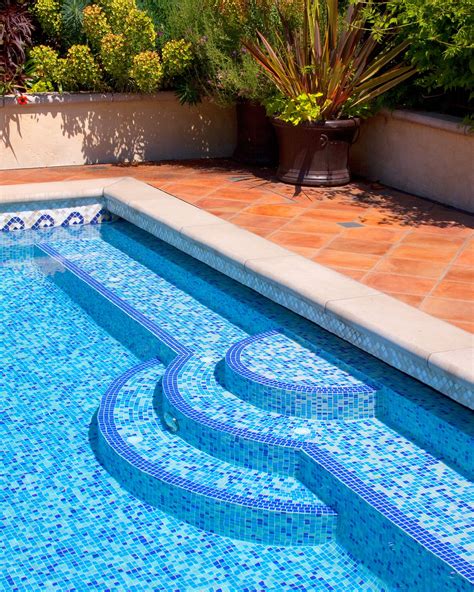 Aesthetic Swimming Pool Tile Patterns For A Memorable Summer Home