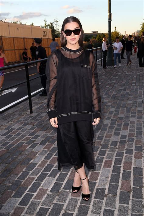 Hailee Steinfeld Flashes Bra In Sheer Top At The Givenchy Ss16 Show