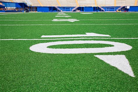 Best Ten Yard Line Stock Photos Pictures And Royalty Free Images Istock
