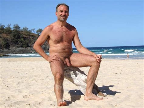 Older Male Nude Beach Porn Sex Picture