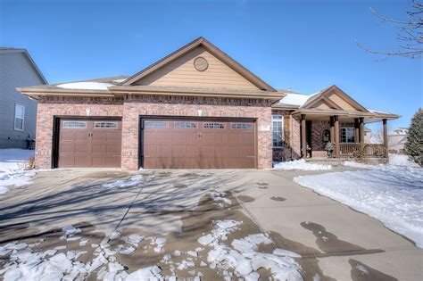 Comprar y vender keller williams boletos para waiting room lounge, omaha en viagogo, un sitio de intercambio de boletos que permite comprar y vender boletos de un modo seguro y garantizado. NEW LISTING! Omaha Home for Sale in Waterford