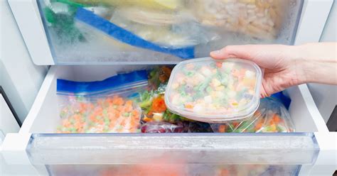 How To Freeze Food 48 Freezer Friendly Recipes Plus Food Storage Tips Ww Usa