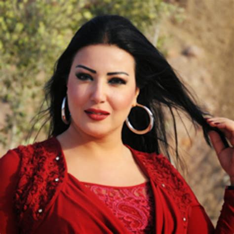 نبذه عن حياه سمية خشاب , صور للفنانة سمية بعد وقبل التخسيس ...