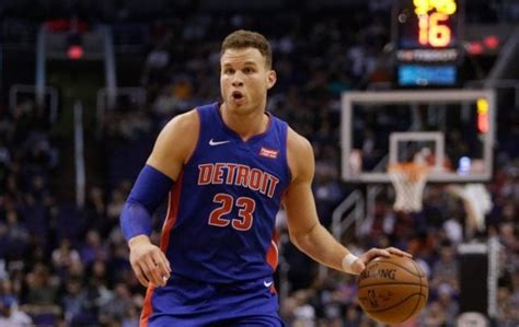 Prime blake griffin was way more than a dunker! Blake Griffin Bio, Career Stats, Injury, Parents, Kids ...