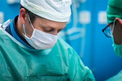 Minimally Invasive Surgery Florida Orthopaedic Institute