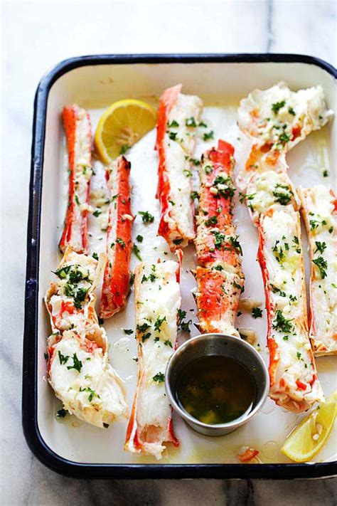 Crab legs do not always require any heavy cooking procedures as it is a basic seafood that brings a lot of flavor on its own. Garlic Lemon Butter Crab Legs Recipe - Best Crafts and Recipes
