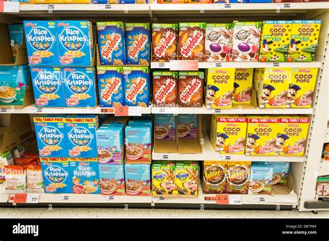 Breakfast Cereal Display On Shelves Hi Res Stock Photography And Images