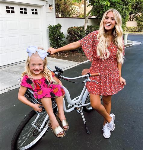 Savannah Rose Labrant On Instagram “sunday Mornin’ Bike Rides With My Girl S 🤰🏼👧🏼🚲” Savannah
