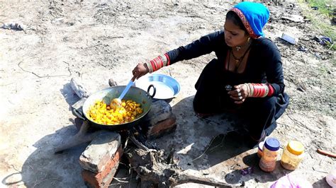 Rajasthani Women Cooking Food💕village Life Of India💕rural Life Of Rajasthanindiavillager Life