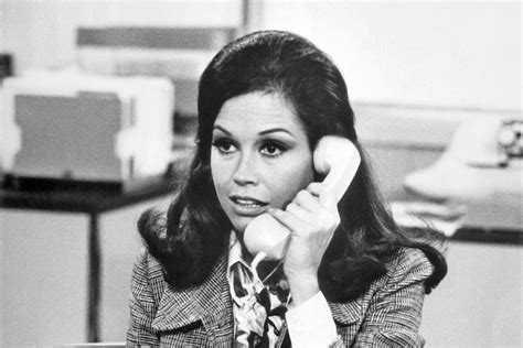 8 enduring facts about “the mary tyler moore show” interesting facts