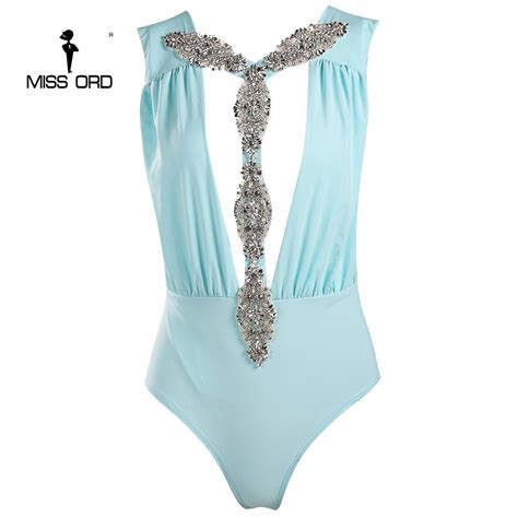 Missord 2019 Sexy Deep V Sleeveless Backless Metal Sequin Beach
