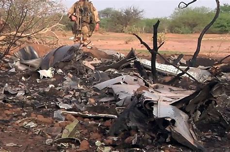 no survivors as air algerie flight ah5017 crash site found in mali