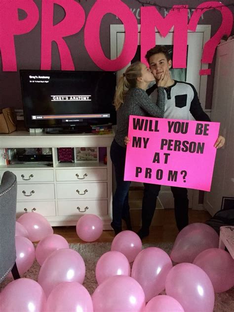 Pin By Brooke On Relationship Goals Cute Promposal Cute Prom