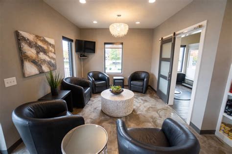 Cheveux Salon Gallery of Interior Pictures and Client Style Examples