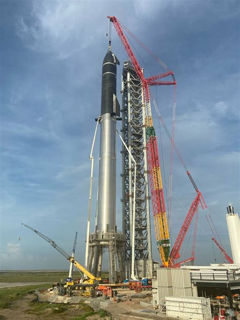 The Worlds Largest Rocket Is Ready But The Starships Control System