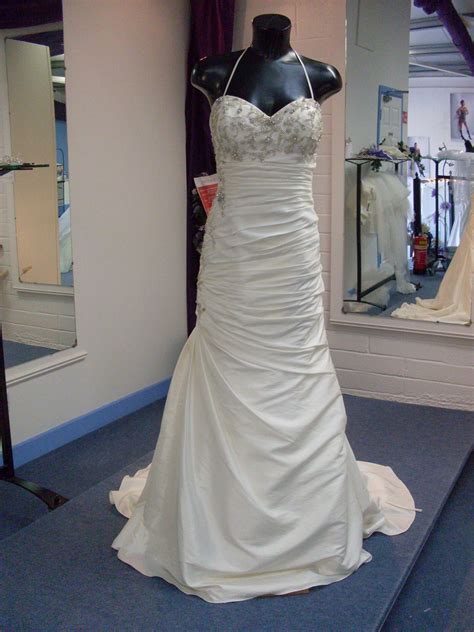 Cheap plus size wedding dresses ireland online missydress. size 14/16 sale €800( E2) | Wedding dresses, Mermaid ...