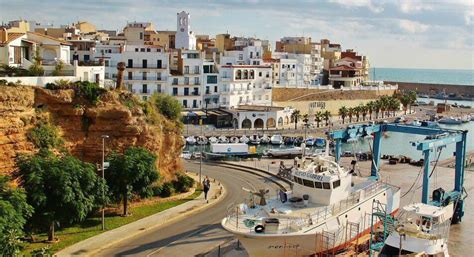It is part of the barcelona metropolitan area. Agencia de traducciones L'Ametlla de Mar. Traductores en ...