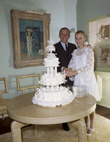 Frank Sinatra And Mia Farrows Wedding 1966 Shear Wedding Dress Wedding Dresses Vera Wang Royal