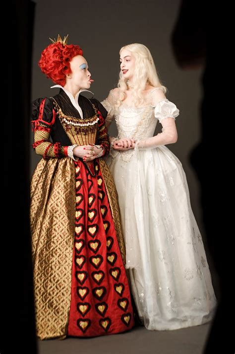 The Queens Alice In Wonderland Costume Wonderland Wonderland Costumes