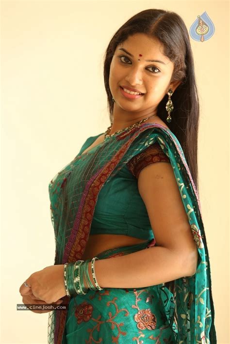 Actress Priyanka Stills Photo 32 Of 39