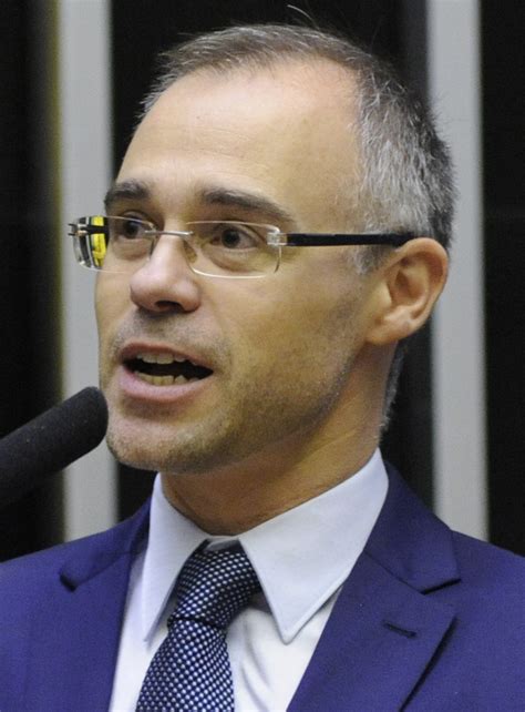 O evento será transmitido pela tv conjur, a partir das 18h30, com a participação do presidente do stf, ministro dias toffoli, e de representantes de todos os tribunais superiores, da advocacia e do ministério público. Ministro da Justiça deixa discrição para proteger ...