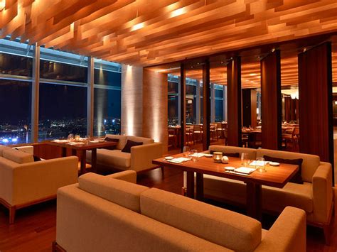 Here is a list of new restaurants in kuala lumpur (kl) that will sweep your guests off their feet and leave them agape at the sheer display of ambiance after opening alexis in kl, isabel was introduced as the subsidiary of the former restaurant. Nobu Kuala Lumpur | Restaurants in KL City Centre, Kuala ...