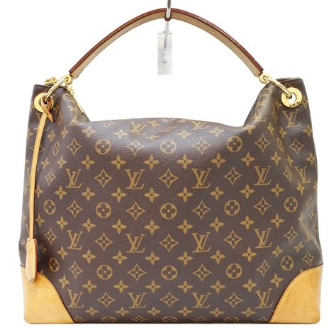 Louis Vuitton Berri Mm Monogram Canvas Shoulder Bag