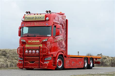 King of spain and portugal. V8Power.nl - Blikvanger: Philip Judge S520