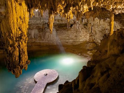 Sacred Cenote in Chichén Itzá Places To See In Your Lifetime