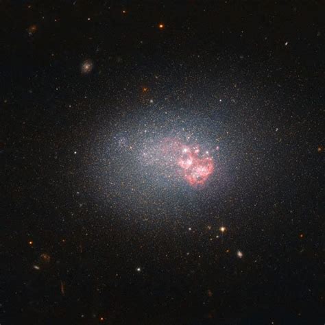 Hubble Displays Blue Compact Dwarf Galaxysci News 10917 Taken With
